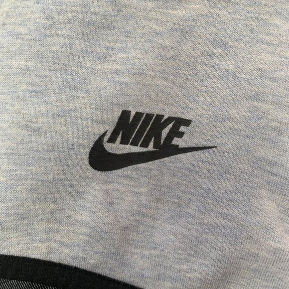 S - Nike Tech Fleece Zip Up Hoodie - Picture 6 of 6